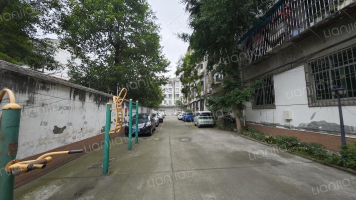 温江机械厂小区外景图