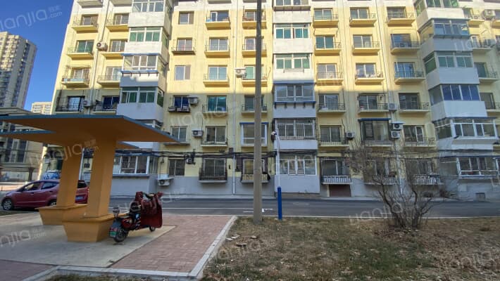 新铁小区外景图