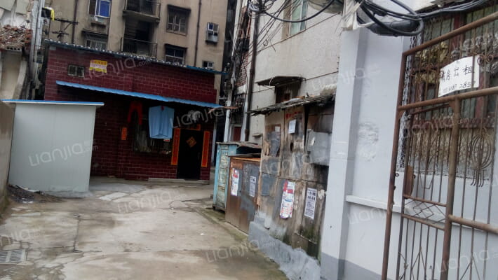 高雄路62到68号外景图