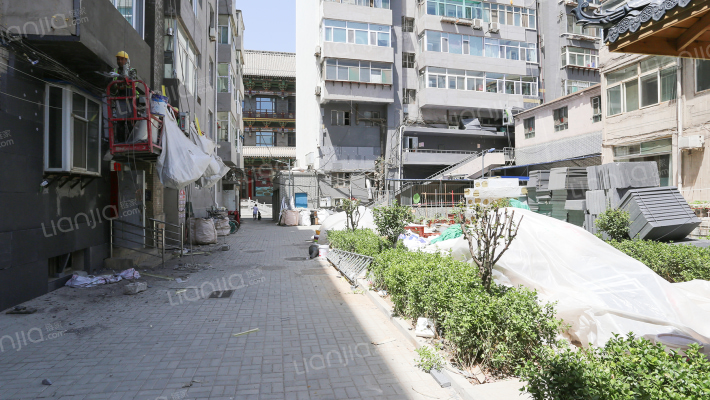 纯阳宫路26号院外景图