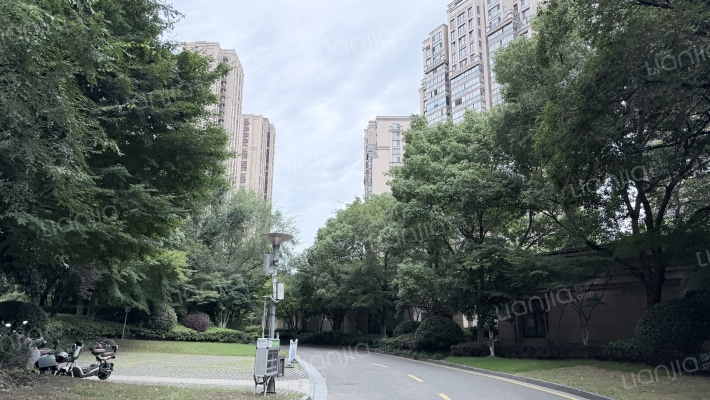 玲珑湾花园七八区外景图