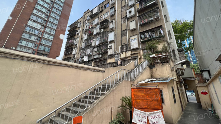 小车修配厂住宅外景图