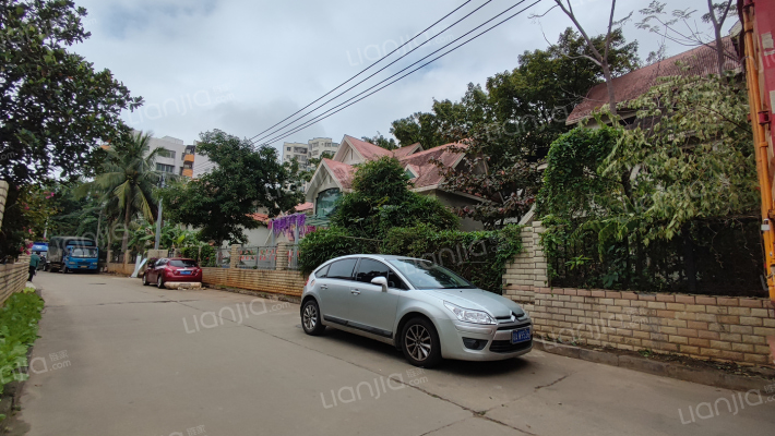 星光别墅外景图