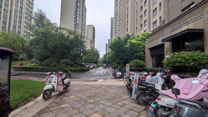 东润玺城一期外景图