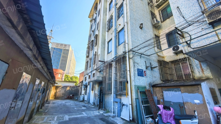 朝阳路二百四十八弄外景图