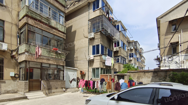 建工局小区外景图