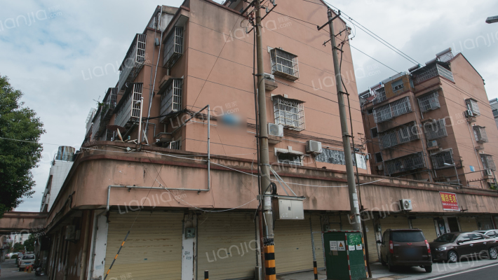 山城花园外景图