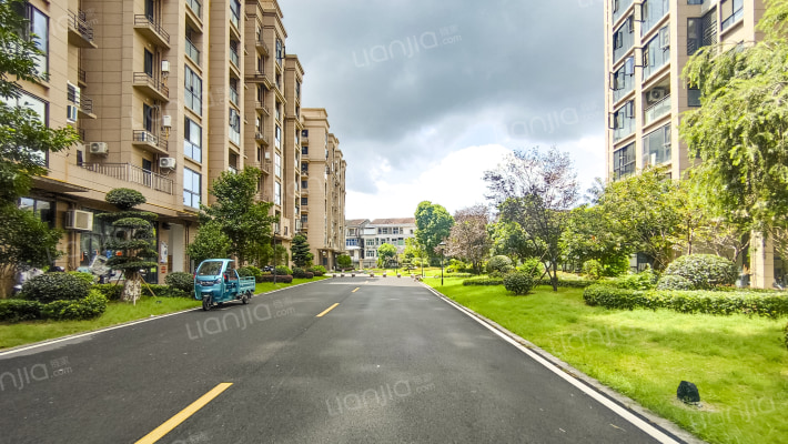 御景华庭外景图