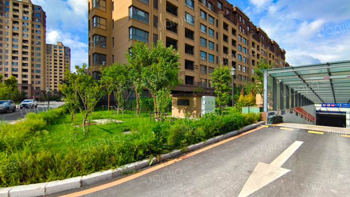 隆都世界湾外景图