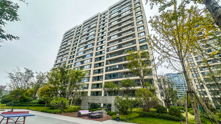 康桥东麓园外景图