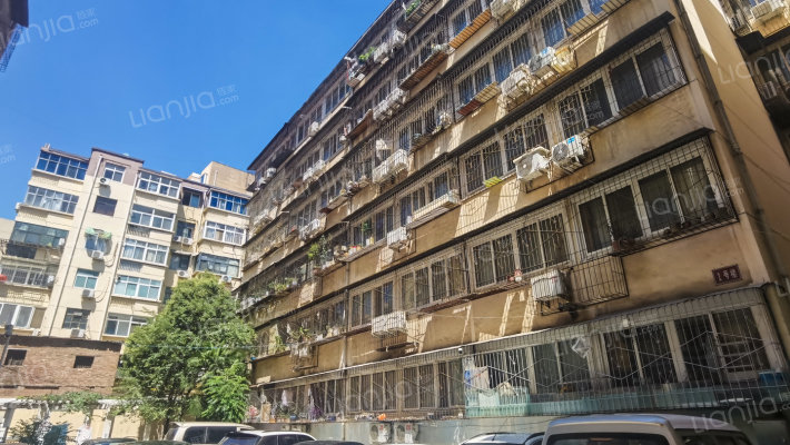 西中和路74号院外景图