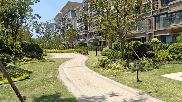 新沂恒大观澜府外景图