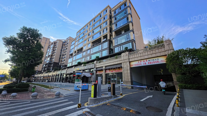 富春山居外景图