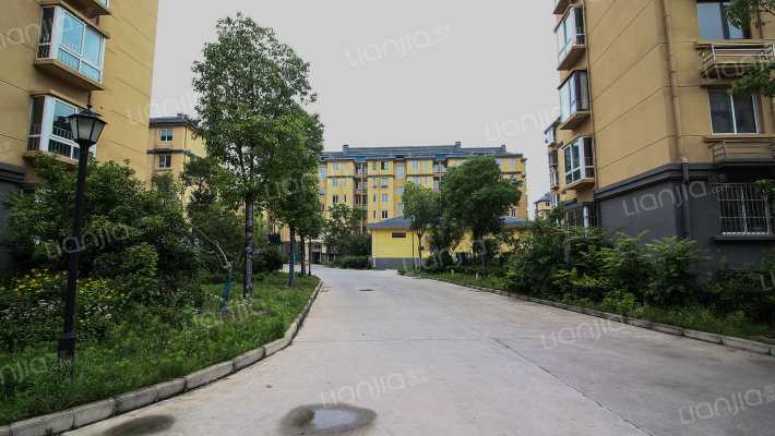 东城美居外景图