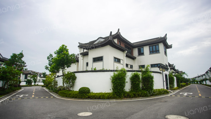 世茂龙湾五期外景图