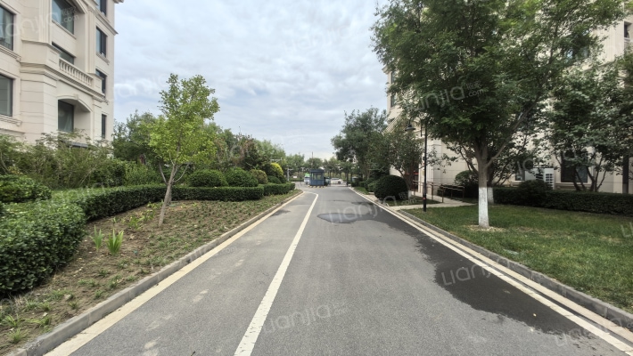 金科天湖北苑外景图