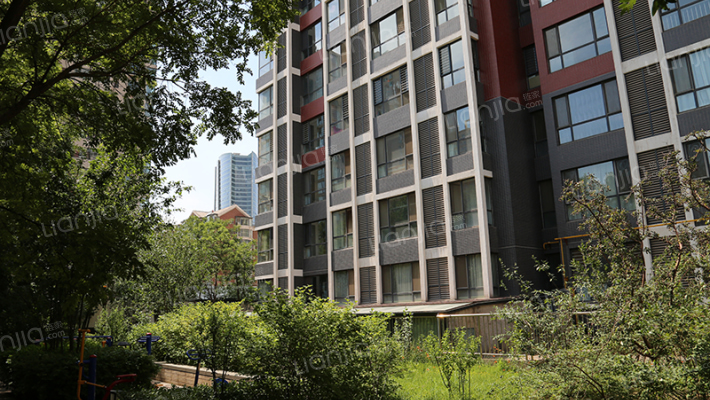 智诚平阳府第外景图