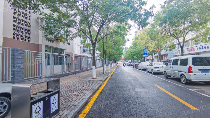 太原日报社桃园二巷宿舍区外景图