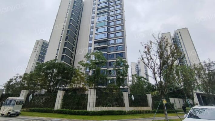 中海天府麓湾外景图