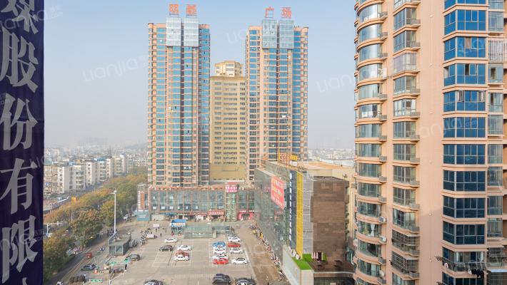 明都财富广场外景图