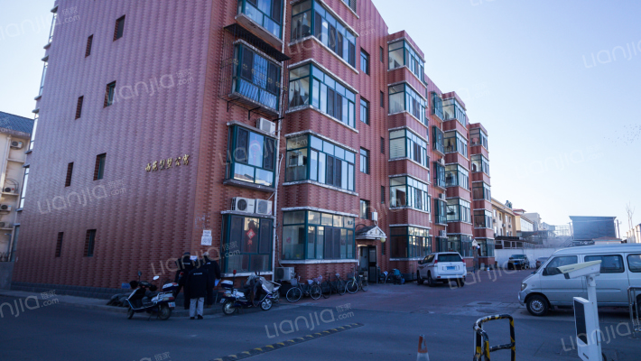 天津工业大学西苑公寓外景图