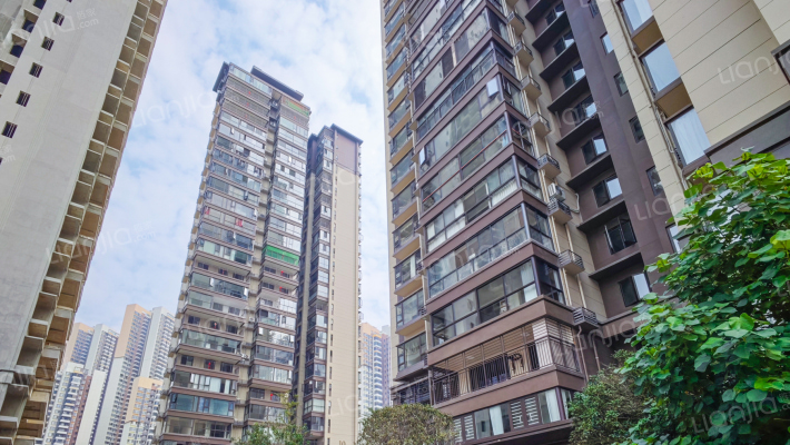 大唐城央世家外景图