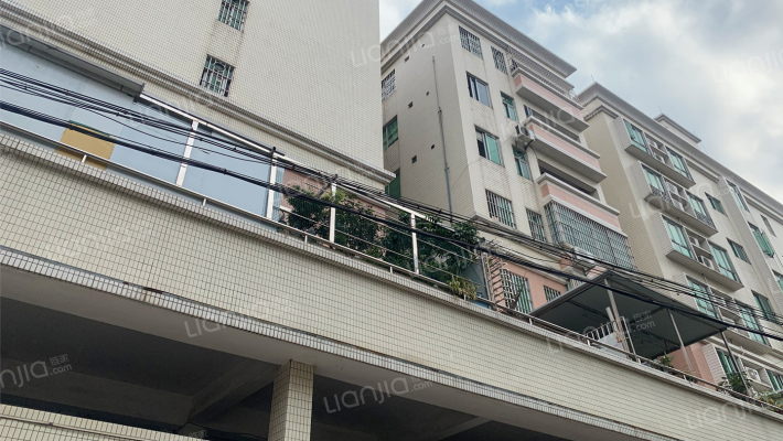 南翠豪庭外景图