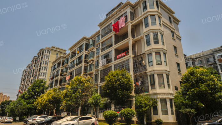 居住主题公园-丁香怡景多层外景图