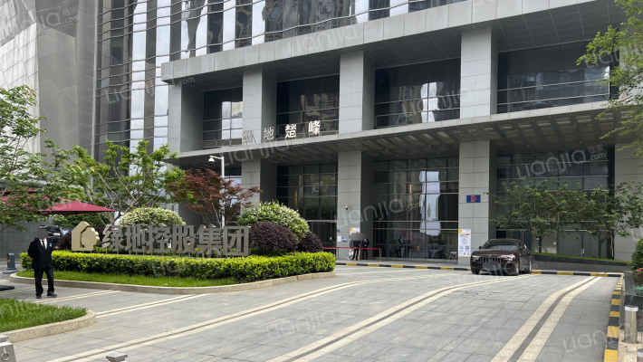 绿地楚峰大厦外景图