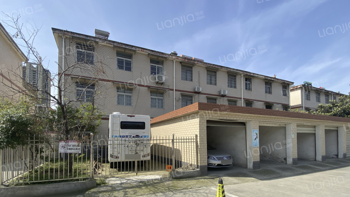 京九新村外景图