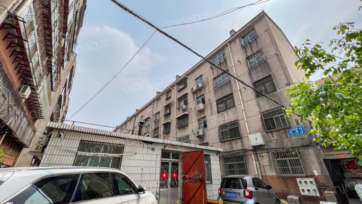 交运集团第五宿舍外景图