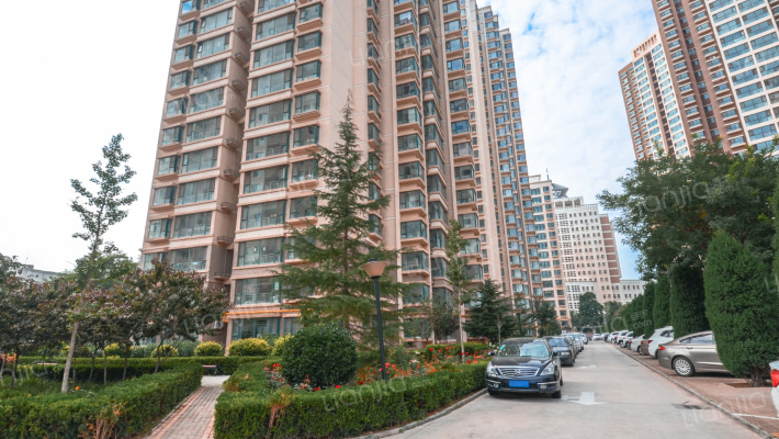 省地矿局三勘院中心实验室小区外景图