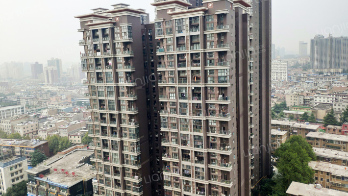 领秀长安外景图