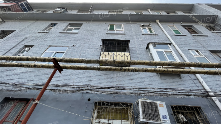 渚南二条4号院外景图