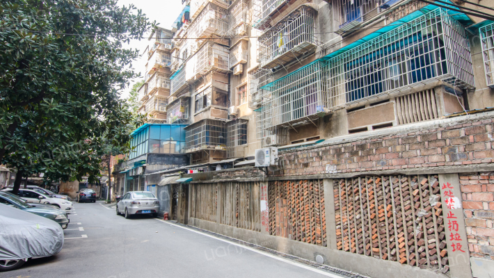 仰天湖四村外景图