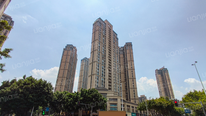 阳光凡尔赛宫A区外景图