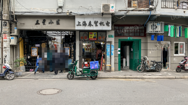 牛庄路692号外景图