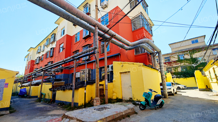 工务段宿舍外景图