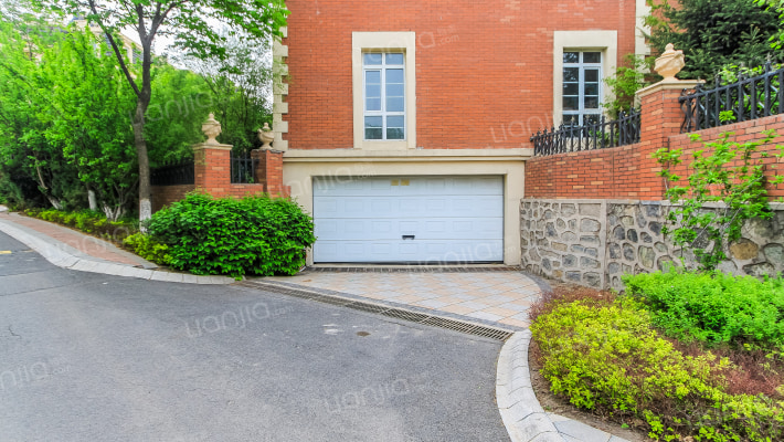 中信城拉斐庄园外景图