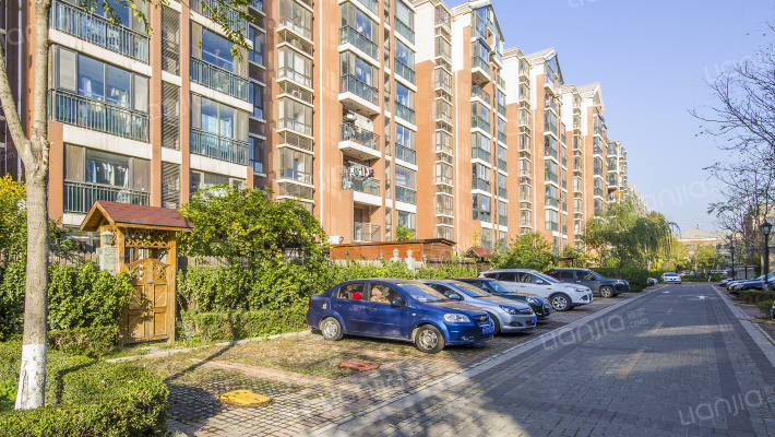 金色漫香林一期外景图