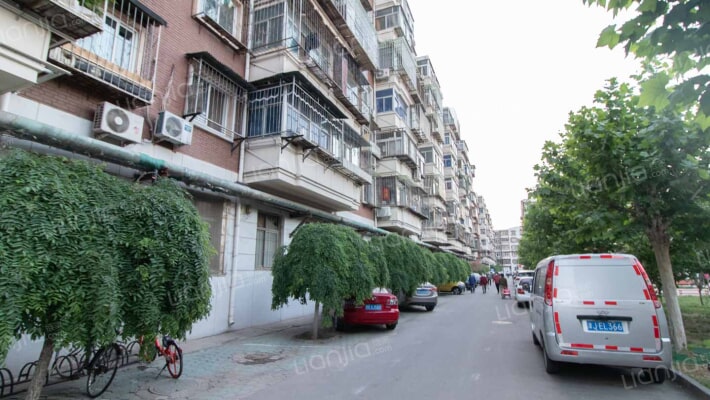 昆仑公寓外景图