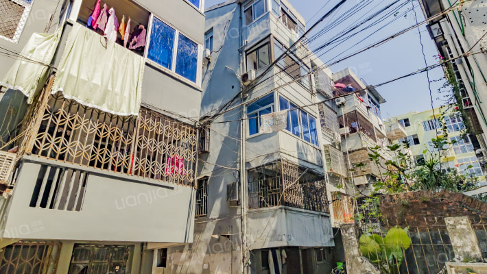 莲池公寓外景图