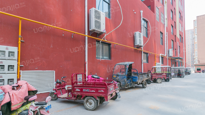 全景大厦外景图