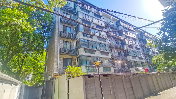 南湖社区二毛二村外景图