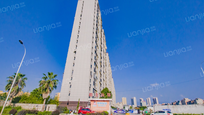 万城铂金公馆外景图