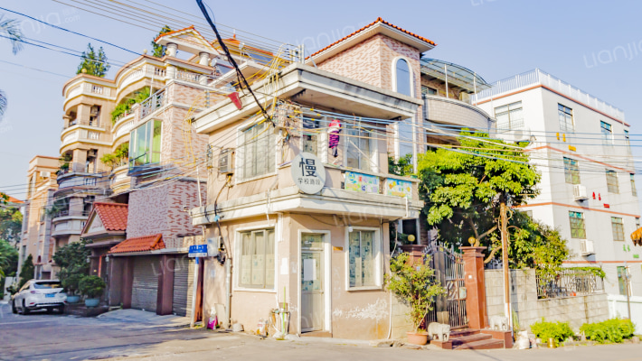 美心山庄外景图