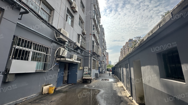 泰安市山东梆子剧院宿舍外景图