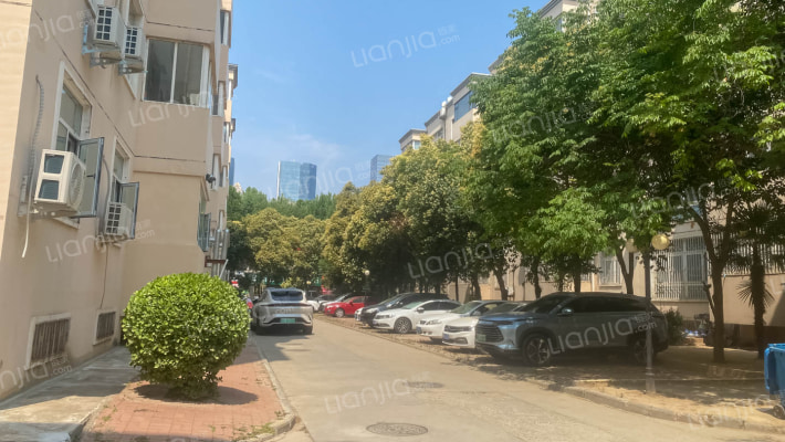 烟草局家属院外景图