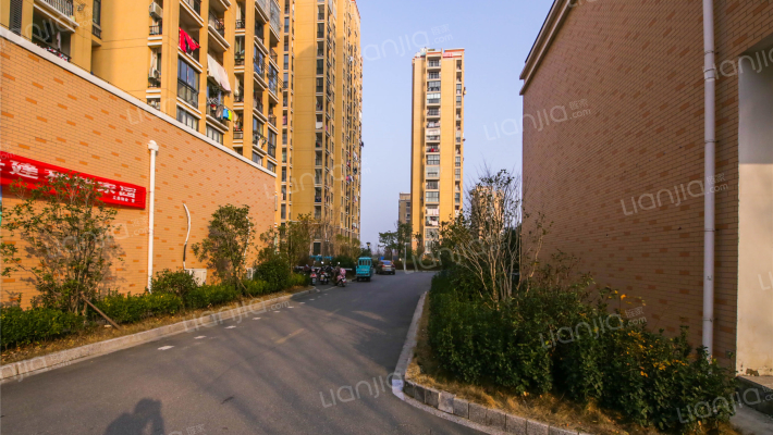 闻声书苑外景图