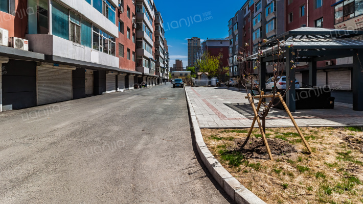 友谊花园外景图